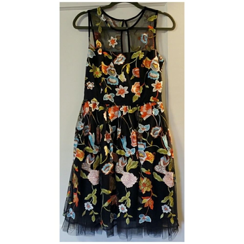 EUC NY&Co Flowered dress